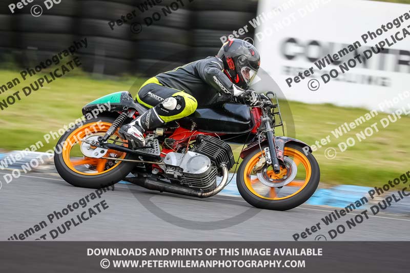 enduro digital images;event digital images;eventdigitalimages;lydden hill;lydden no limits trackday;lydden photographs;lydden trackday photographs;no limits trackdays;peter wileman photography;racing digital images;trackday digital images;trackday photos